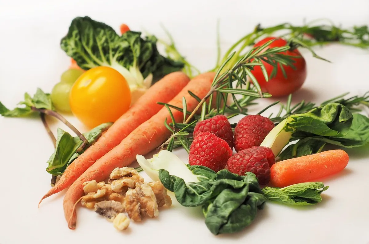 vegetables, fruits, food, ingredients, harvest, produce, raspberries, carrot, healthy, vitamin, nutrition, diet, organic, natural, raw, detox, healthy diet, hea